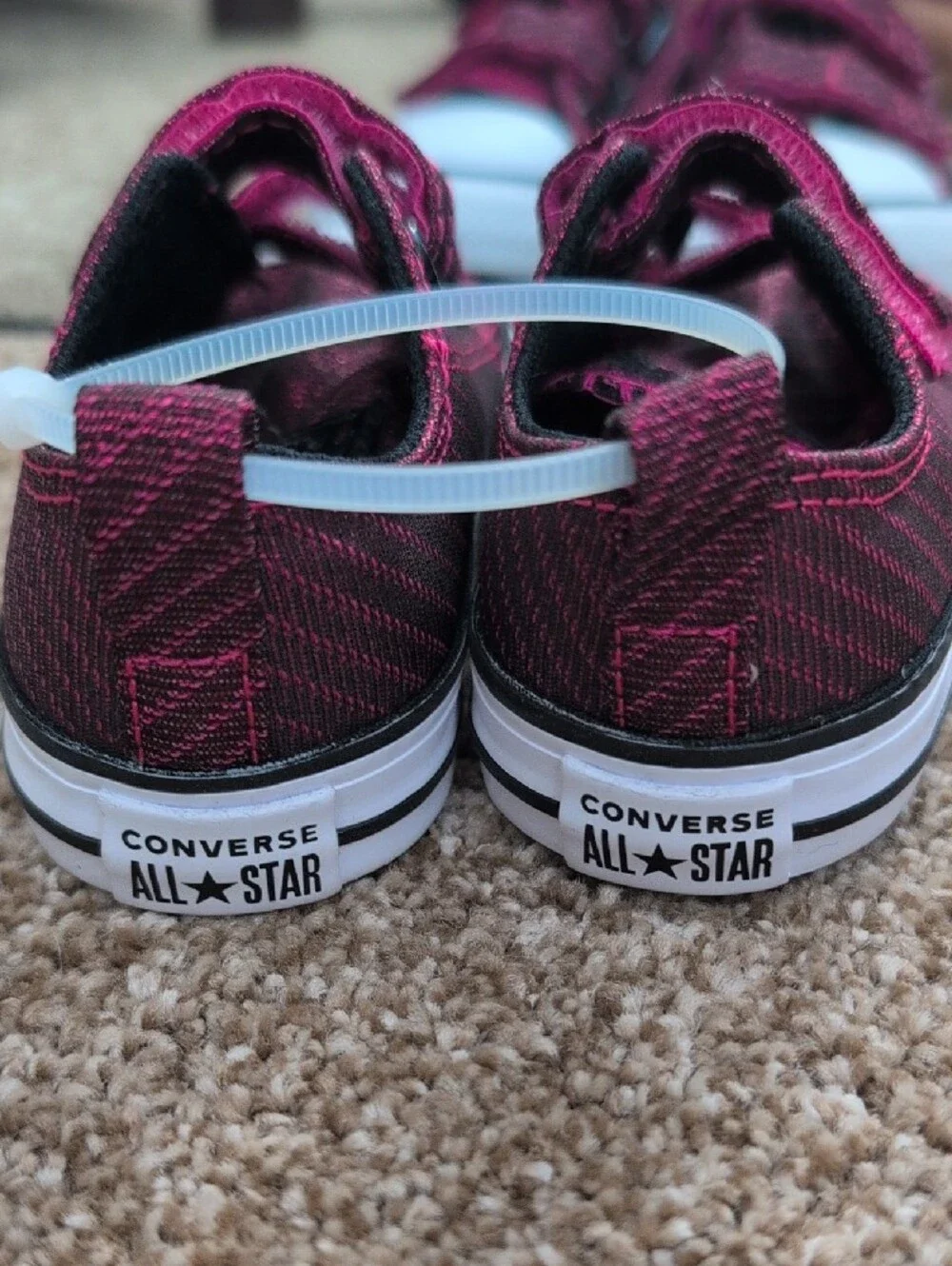 Converse Kids' Chuck Taylor All Star Easy On Sparkle sneakers NWOT 5